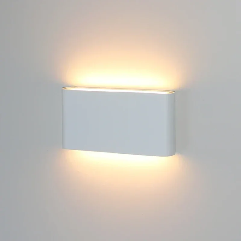 Wetterfeste LED Wandleuchte, Robuste Dekorative Wandlampe für Innen- und Außenbereich | Karnz